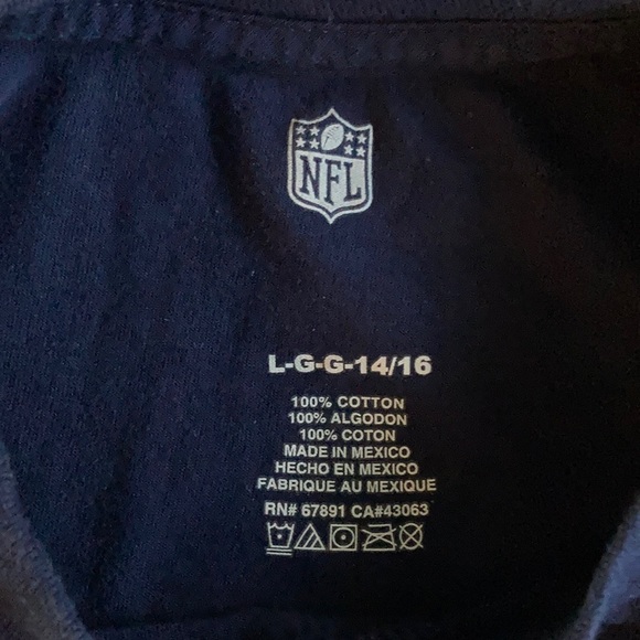NFL SEAHAWKS long sleeve shirt EUC - Picture 2 of 4